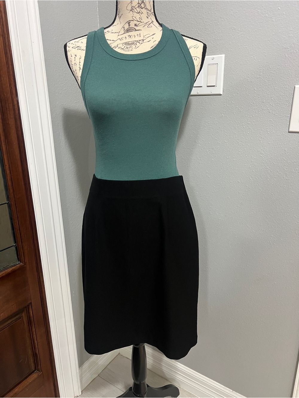 NWT Eileen Fisher Washable Stretch Crepe Pencil Skirt Black Medium M